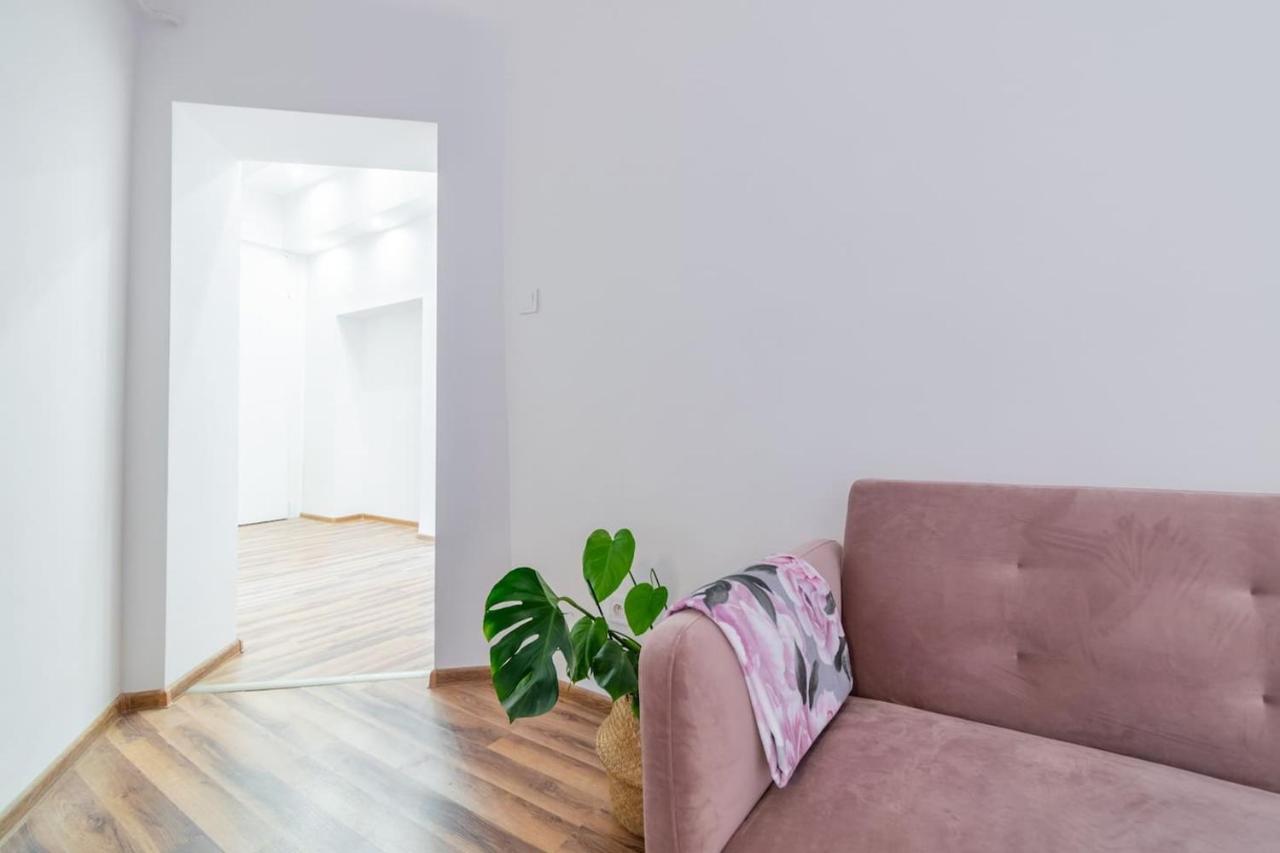 Opera Appartement Bytom Buitenkant foto